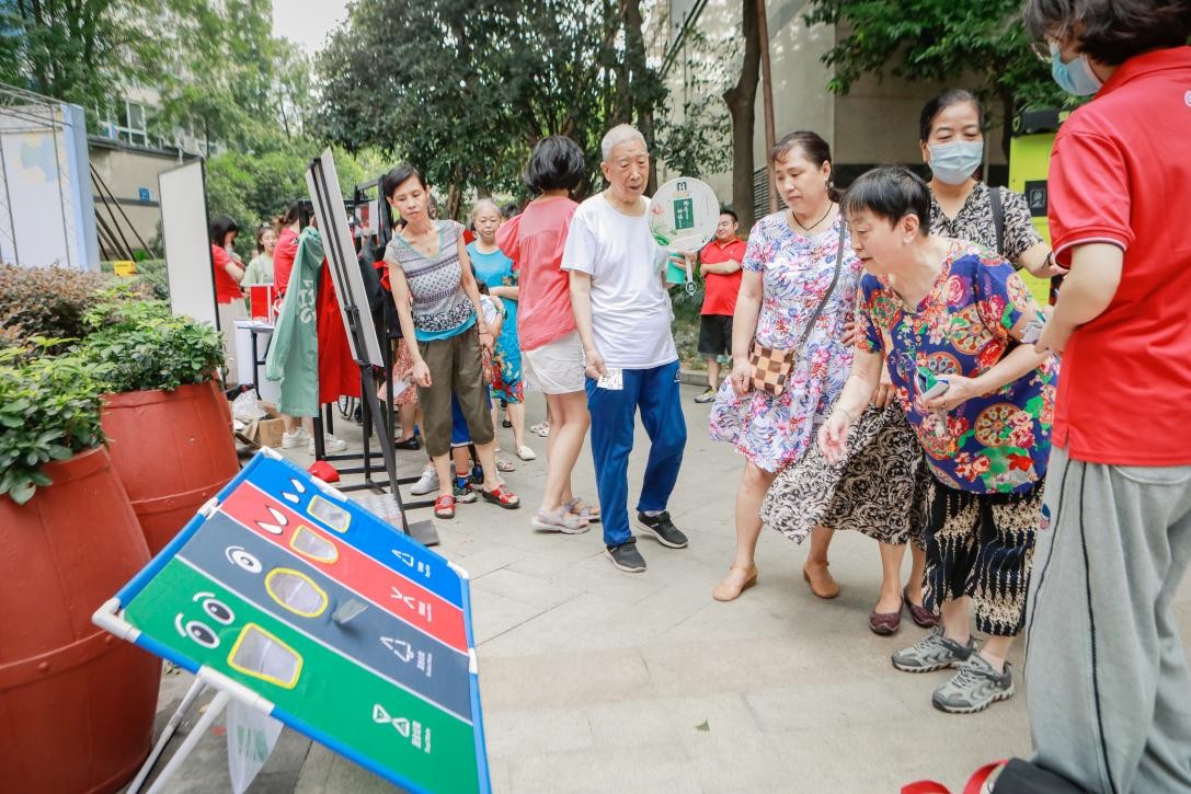 “零”废进社区，中粮可口可乐四川公司助力全国文明典范城市创建