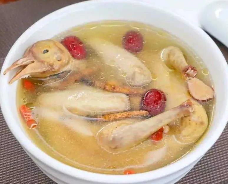 孩子脾胃不好家长给孩子安排这6道开胃健脾汤，做法简单营养美味