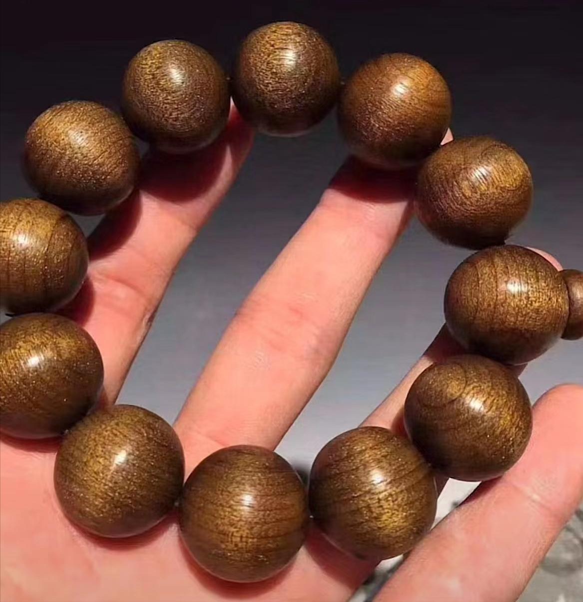 金丝楠老料手串怎么盘玩,金丝楠手串如何盘玩快速包浆