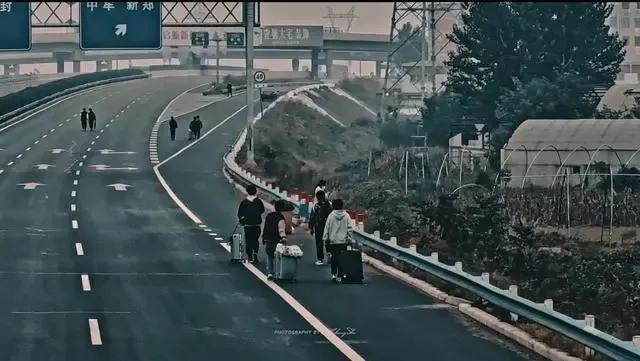 富士康印度工厂,富士康工资待遇