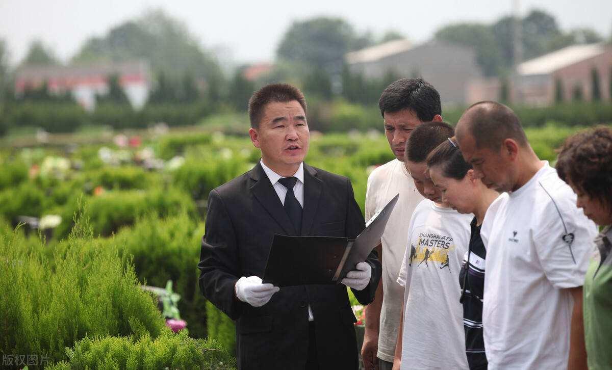 十大暴利行业想做生意的看过来,生意难做未来哪些行业前景好