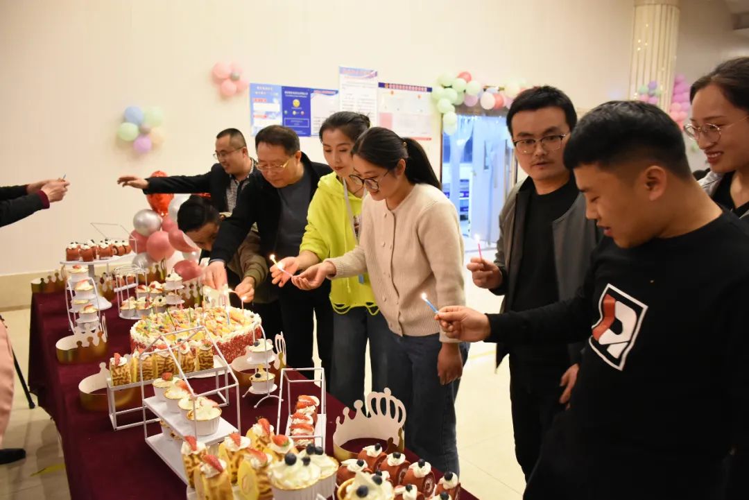 单县第二中学教师集体生日会,单县二中会议