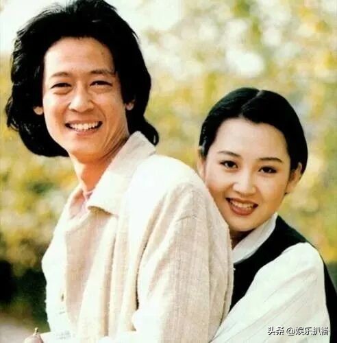 十大男星嫁富婆,娶富婆当老婆的4位男星