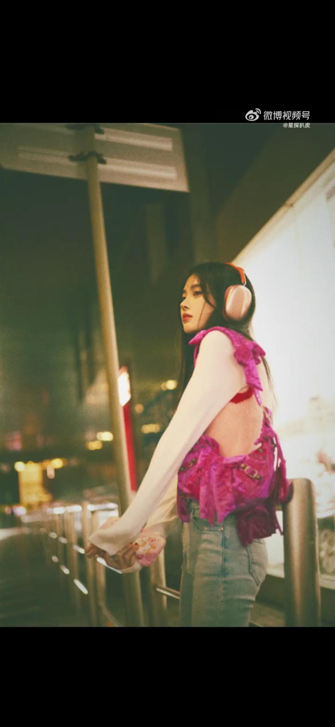 鞠婧祎霸气街拍,鞠婧祎绝美瞬间图片背影