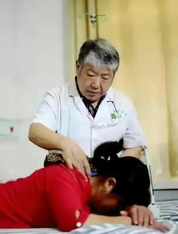 小说《悠悠名医梦》连载（三十六）辣椒酒外搽治股外局痹