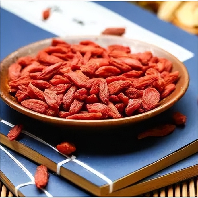 女人补充维c水果茶的好处,喝什么养生茶紧致皮肤最好