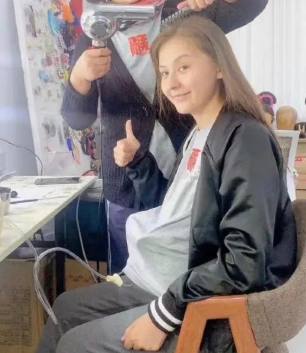 热依扎谈月嫂,热依扎哺乳期感谢剧组