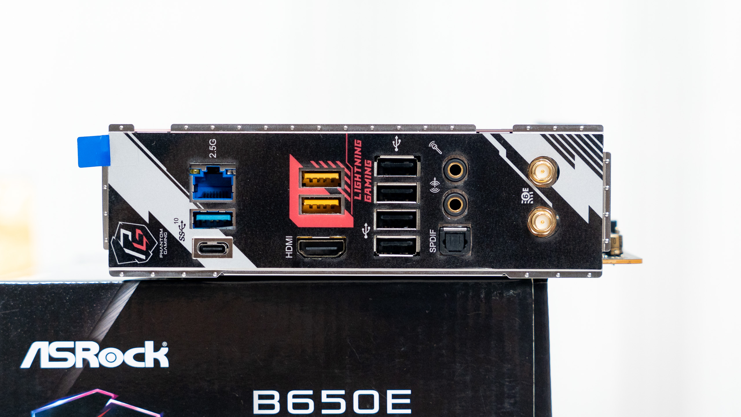 海盗船540机箱itx主板,海盗船itx小机箱拆解