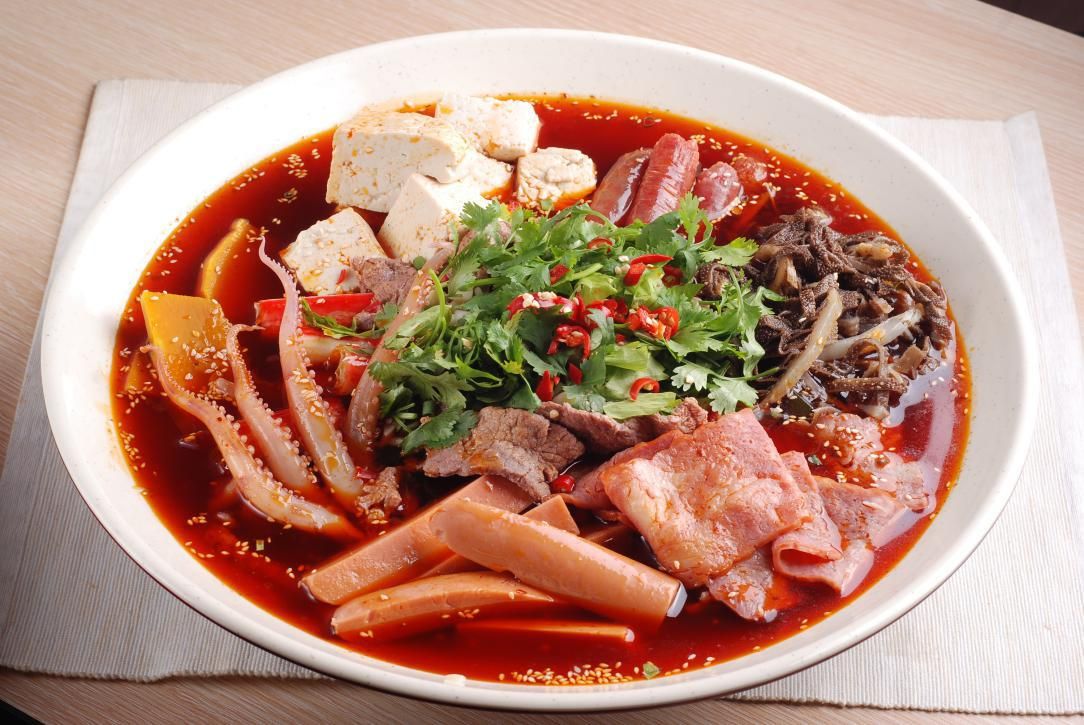 坚守经典,推陈出新——冒菜新生力军“川东里”