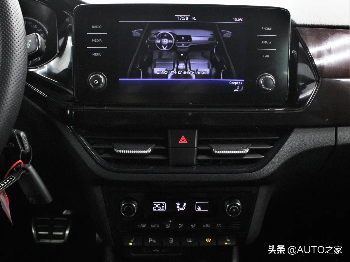 2015款1.4lpolo手动挡油耗是多少,大众polo三厢版二手车2011款