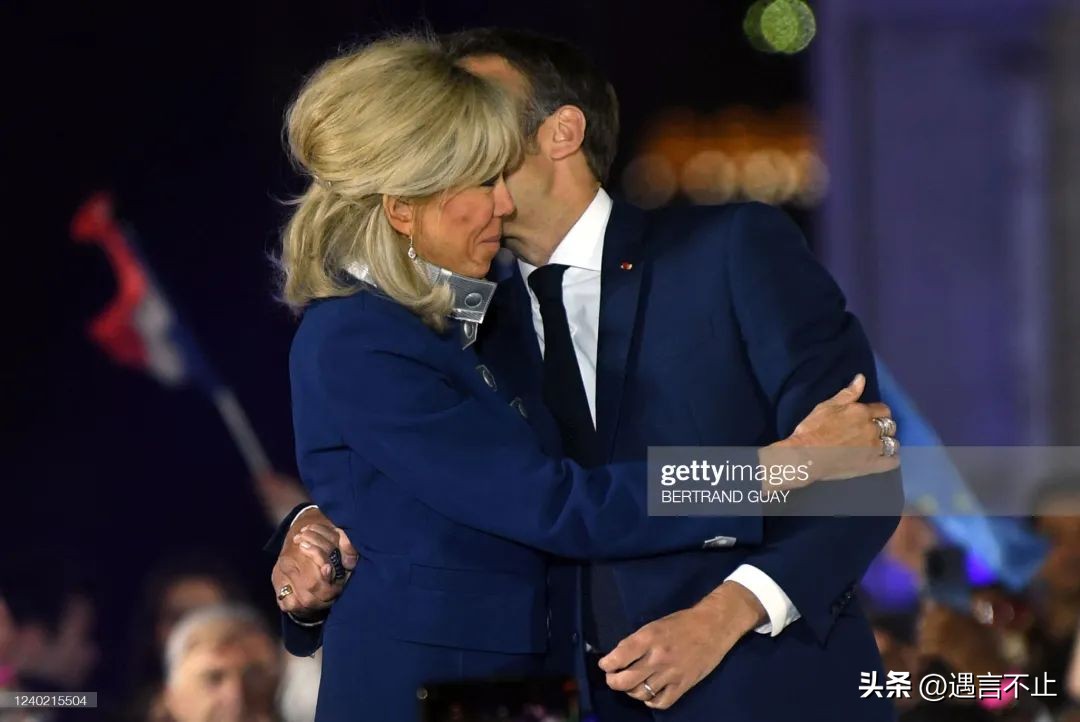 萧敬腾求婚都成功了你还在等什么,萧敬腾求婚成功钻戒堪比鸽子蛋