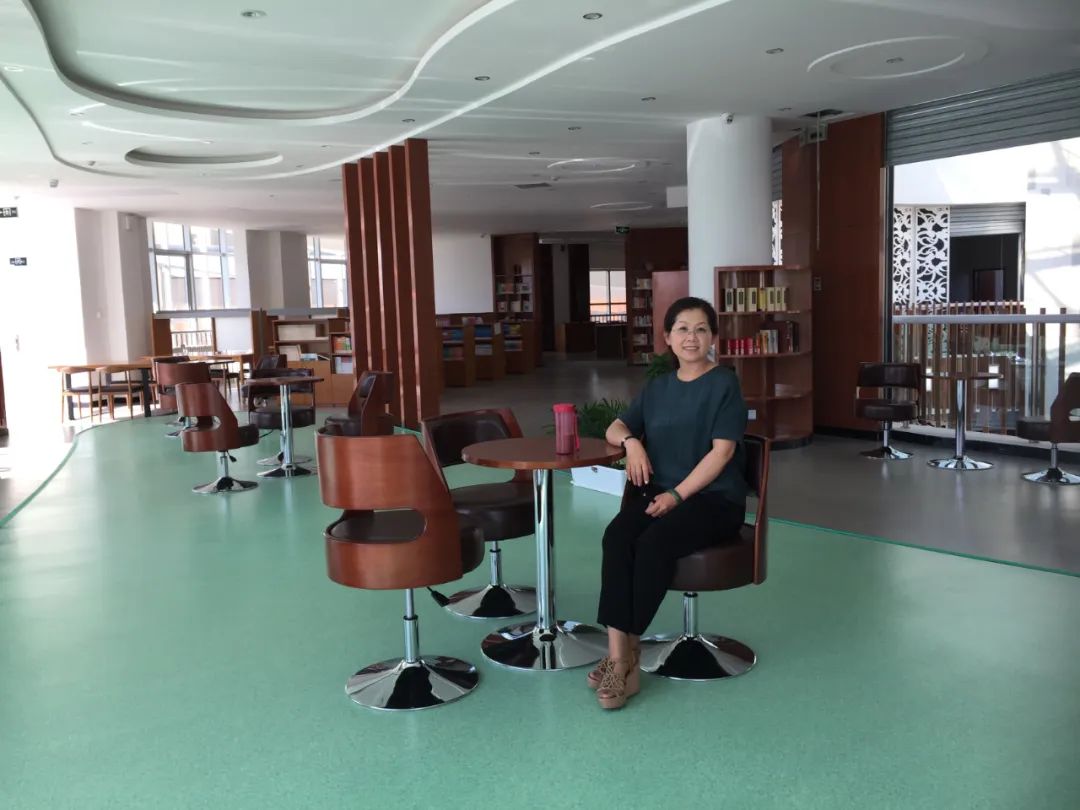 在自省中成长少说话少交心,在反思中努力成长