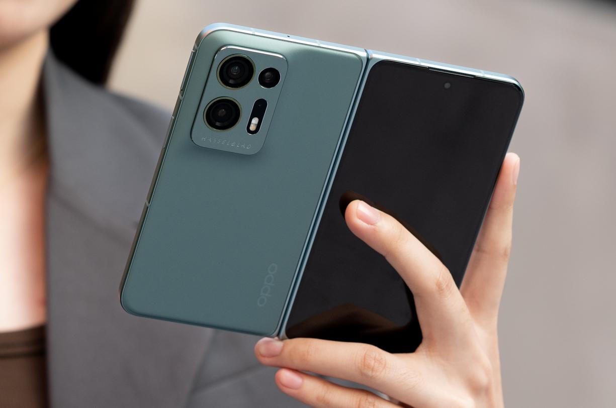 颠覆折叠行业的轻！OPPOFindN2上手，亮点比上代只多不少