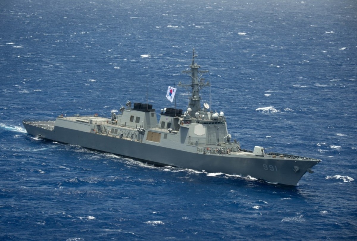 韩国世宗大王驱逐舰和055哪个厉害,三大缺陷