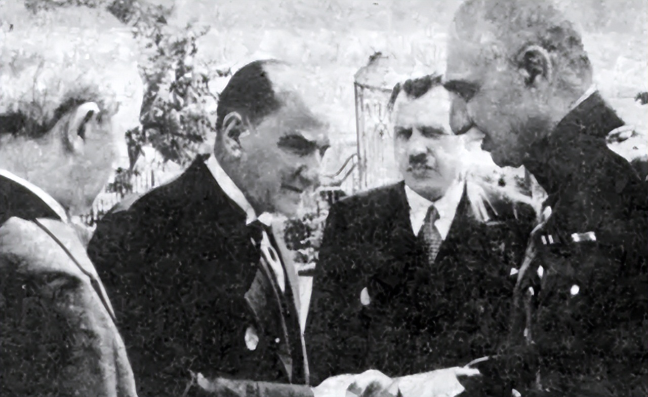 苏联解体后，阿塞拜疆重获独立，为何没有回归伊朗？