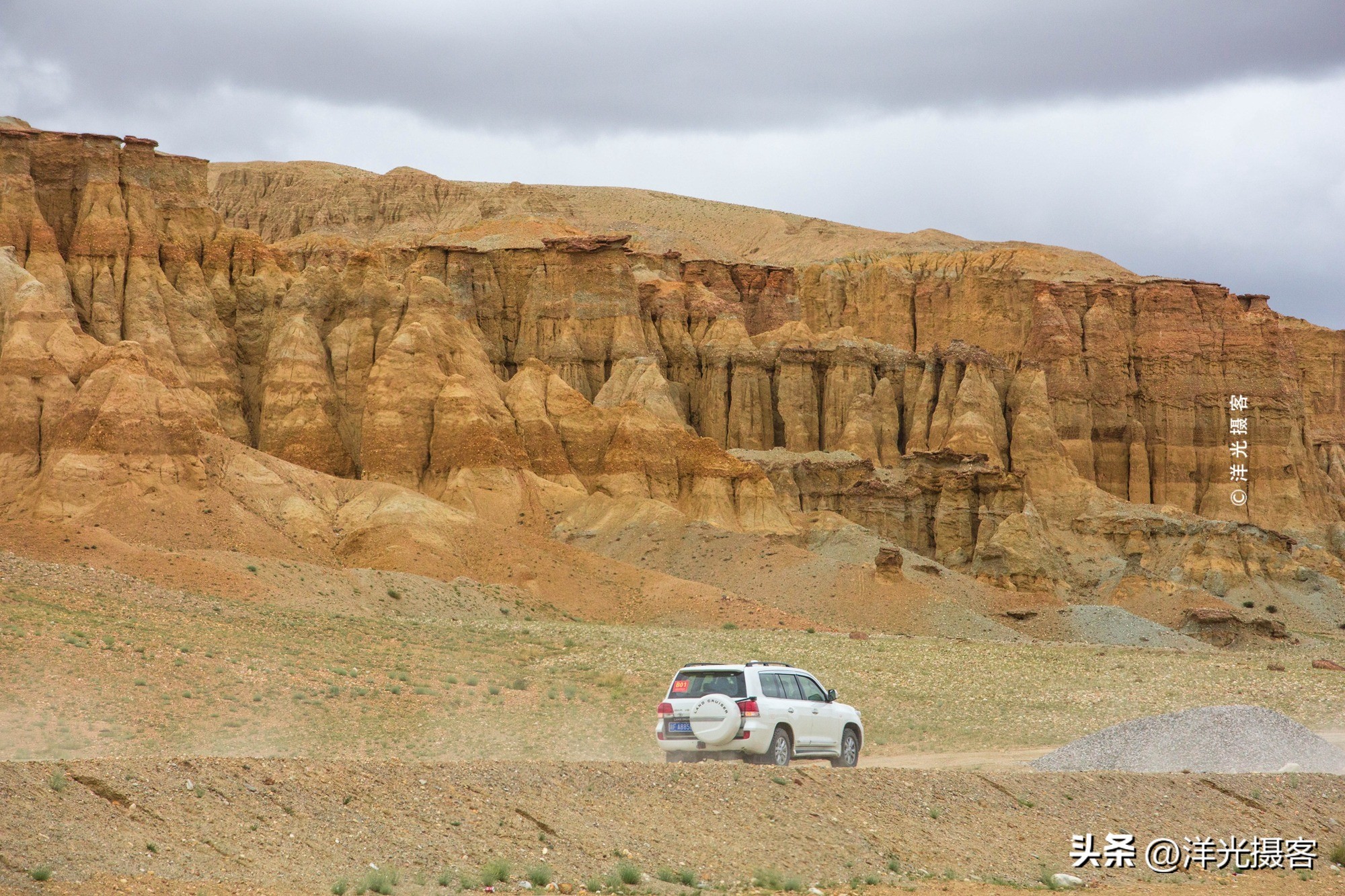 阿里神山圣湖景区,西藏阿里神山圣湖的风景