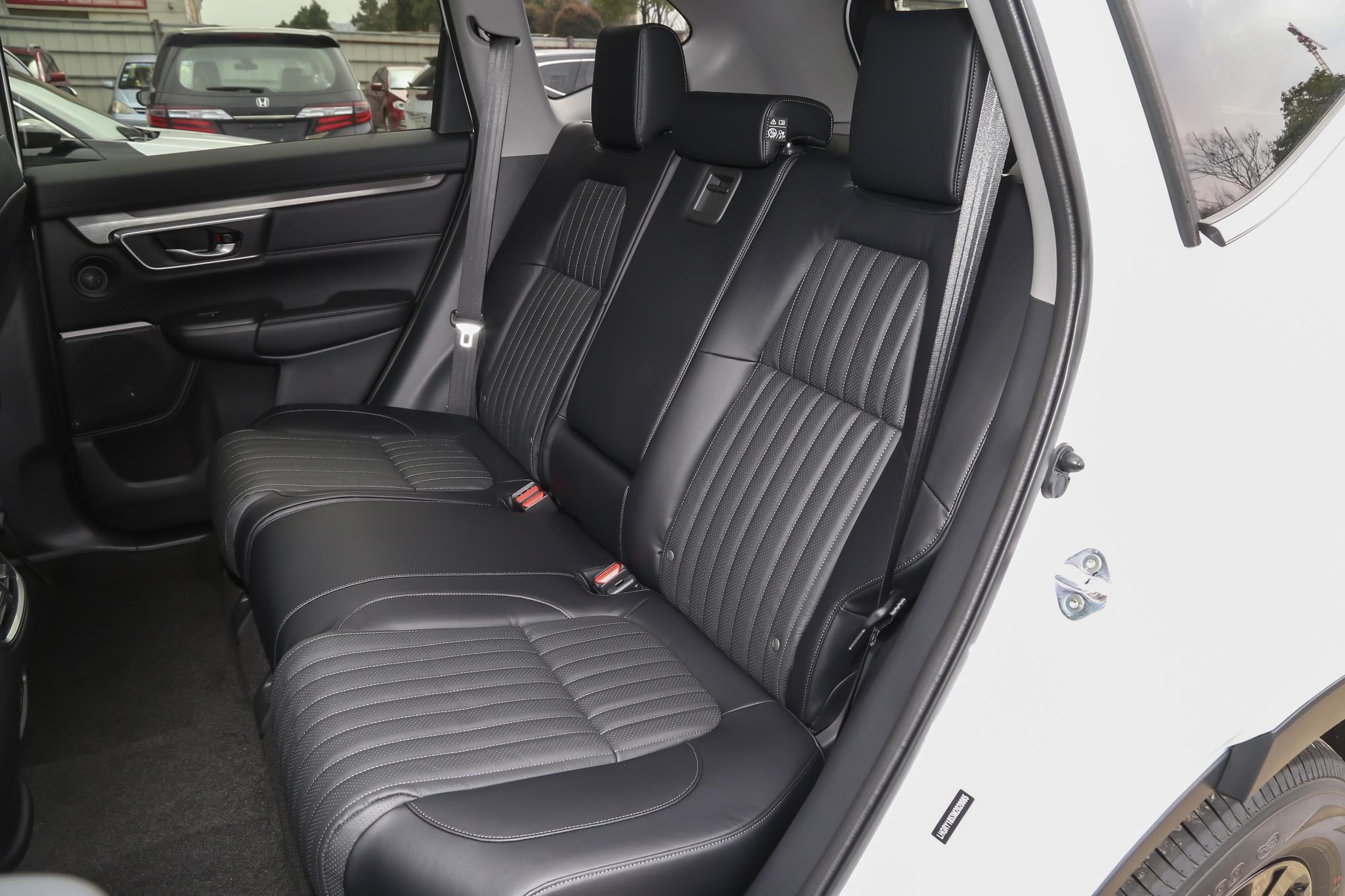 20万以内中型suv国产还是合资好,20万以内落地合资suv哪个性价比高