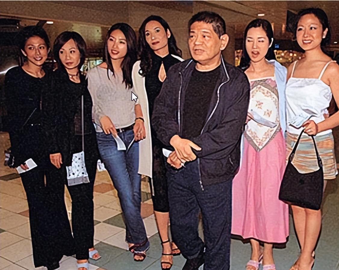 汤唯和吴倩莲相似的度有多少,汤唯和吴倩莲太像了