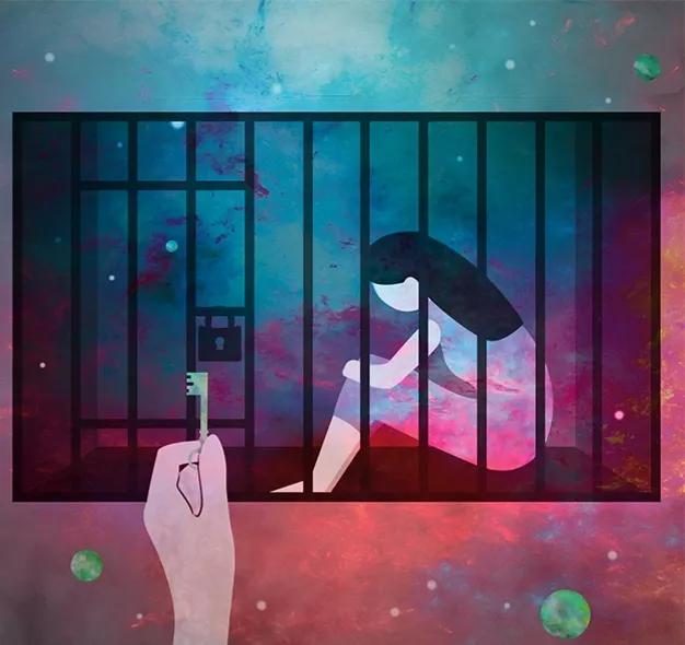 樱花树下，美女教练笑谈走出“怕风怕冷全身疼身心俱疲”的困境