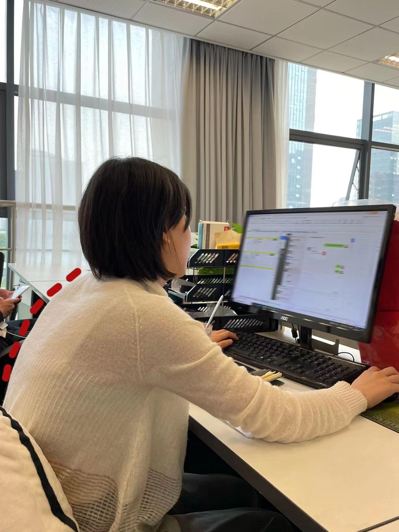 如何让自己的体态变好看,如何打造一副完美体态