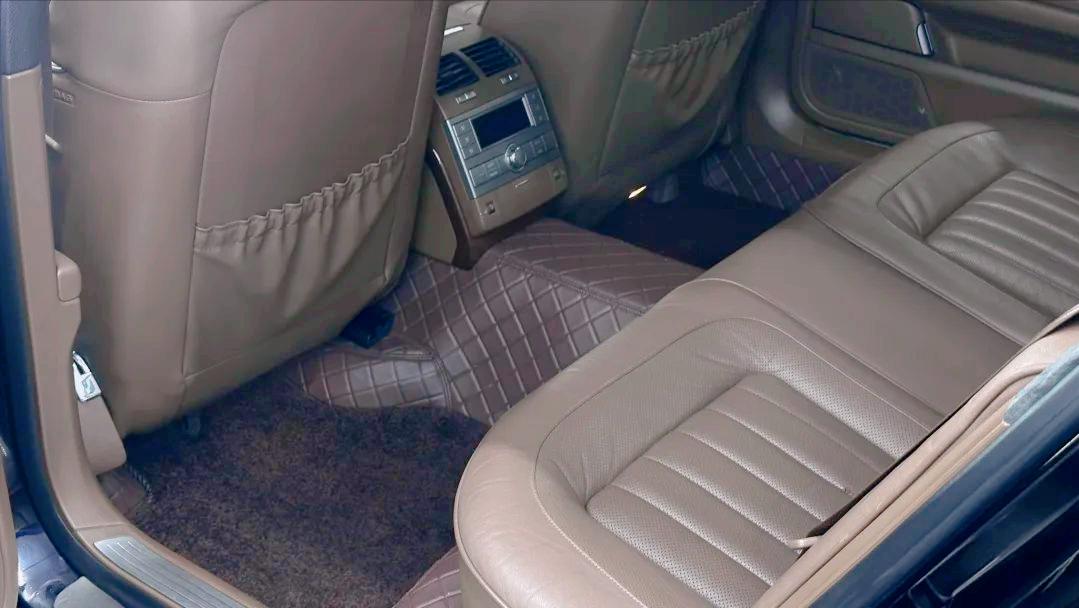 大众100万左右的车辉腾,重庆二手辉腾全面翻新修复