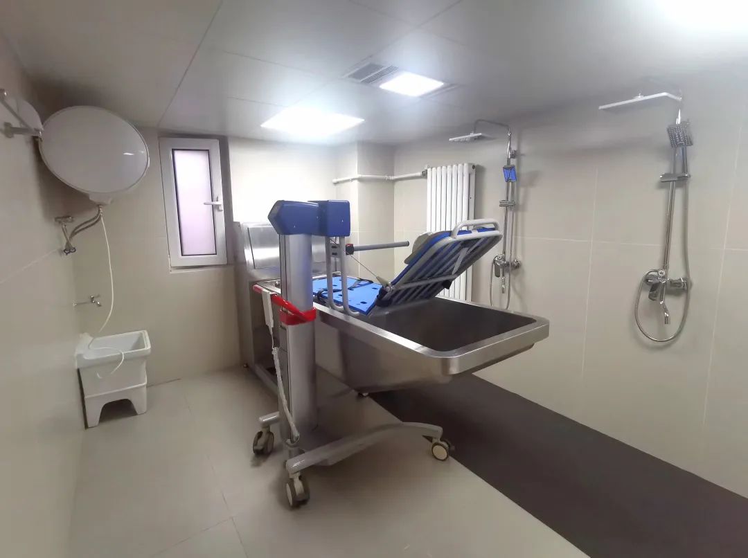 海淀首家老年护理中心病房开诊！咨询电话——