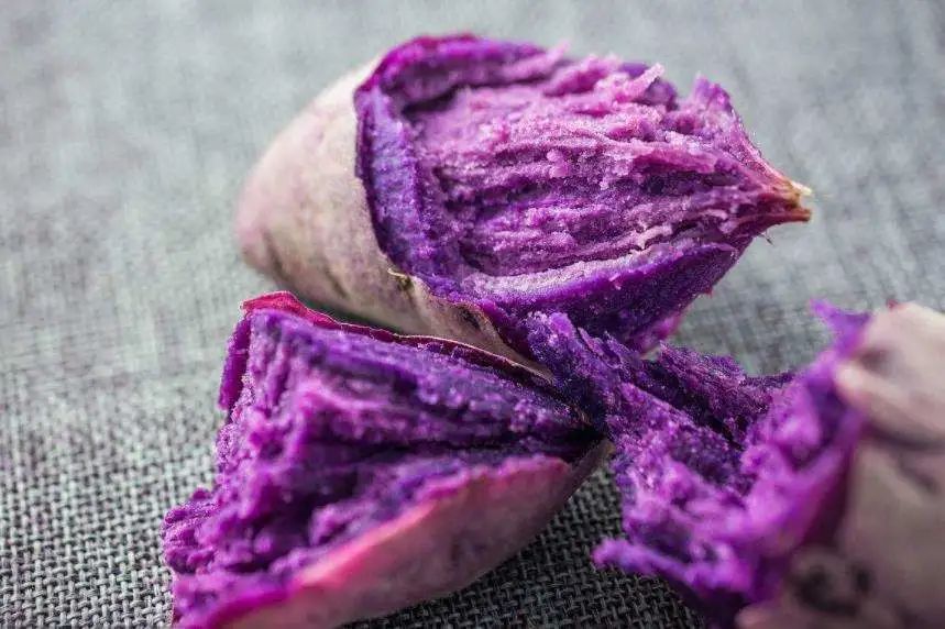 大米粥变蓝色,大米粥变绿还能吃吗