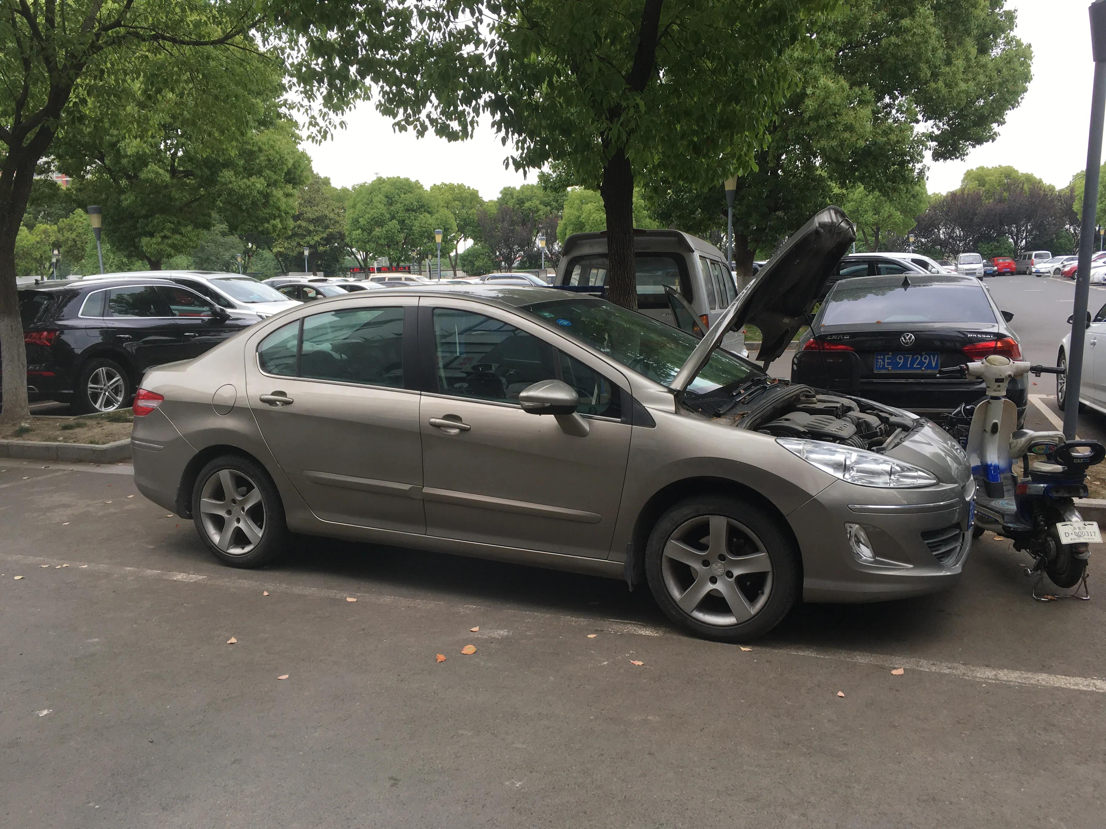 2013年标致408空调泵不工作,标致408鼓风机转但不出风