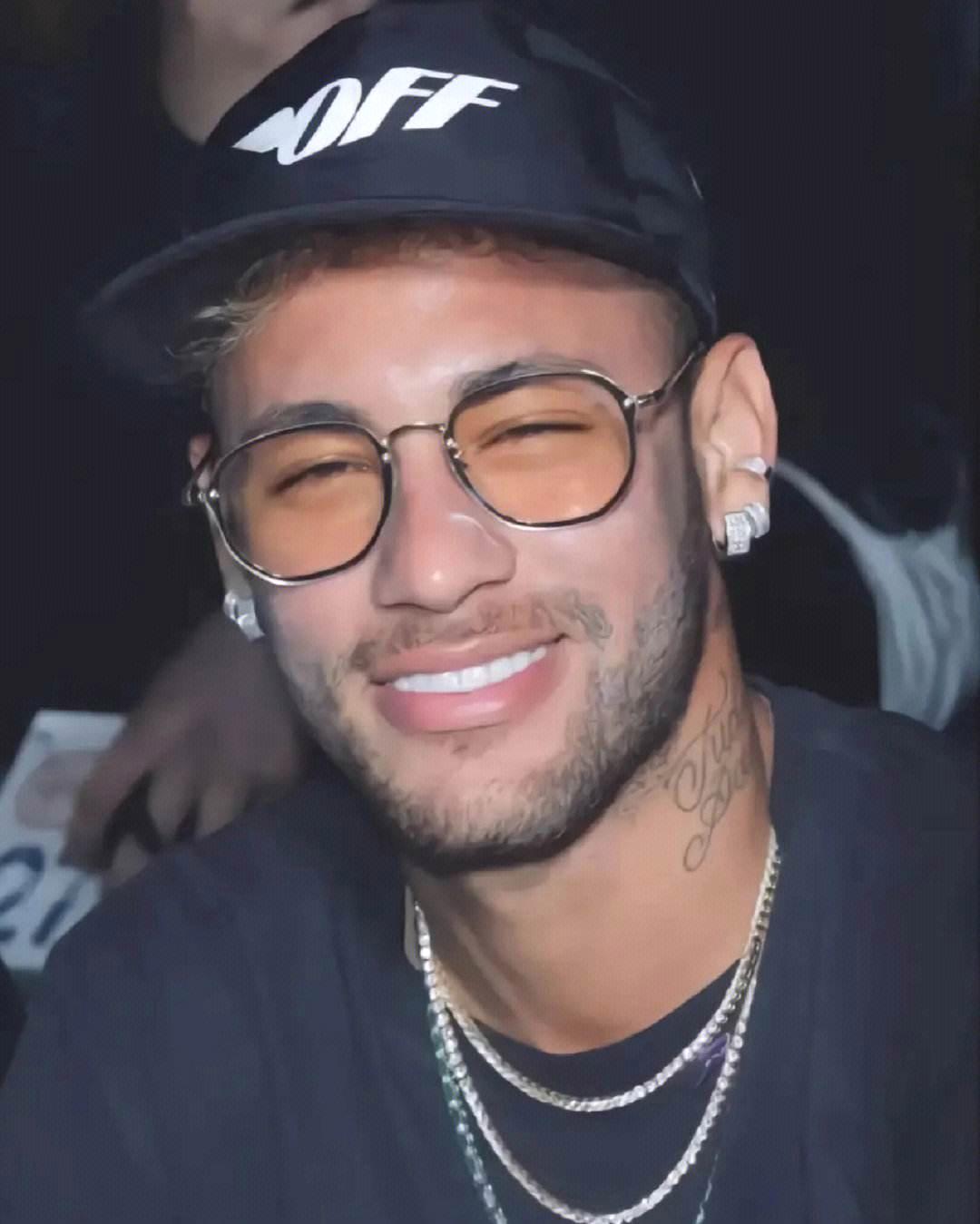 内马尔喜欢的是谁,内马尔喜欢足球小将