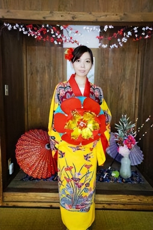 我，恋爱脑，32岁带10岁娃嫁日本老公，他帮我还百万负债，很贴心