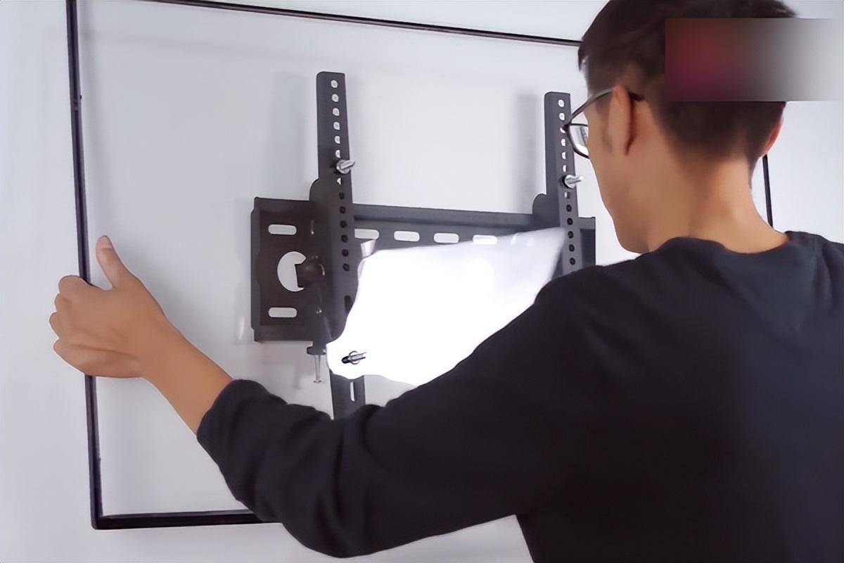 客厅显大的秘诀,客厅做隐藏电视机