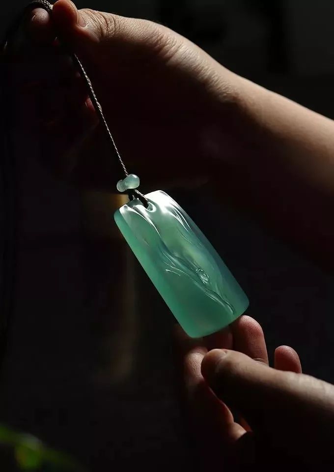 翡翠不回收收藏有什么用呢,翡翠不买贵只买对的