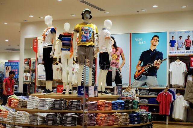 新手开服装店拿货砍价技巧分享：货比三家是关键