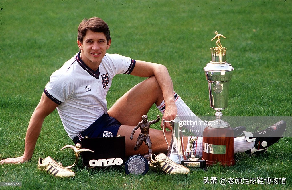 英国足坛四位顶级球星代言的超冷门球鞋，国内球迷可能从来没见过