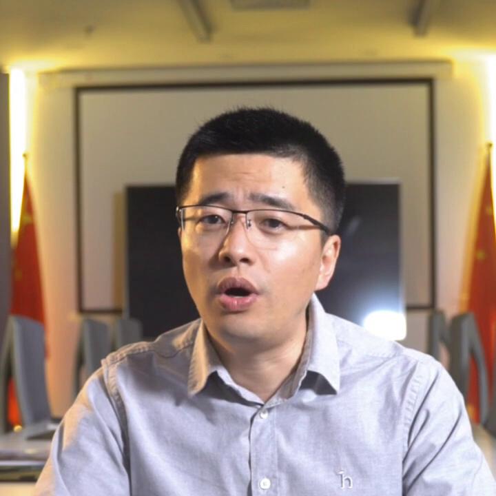 世上本没有英雄，对比多了，就有了英雄#人间清醒