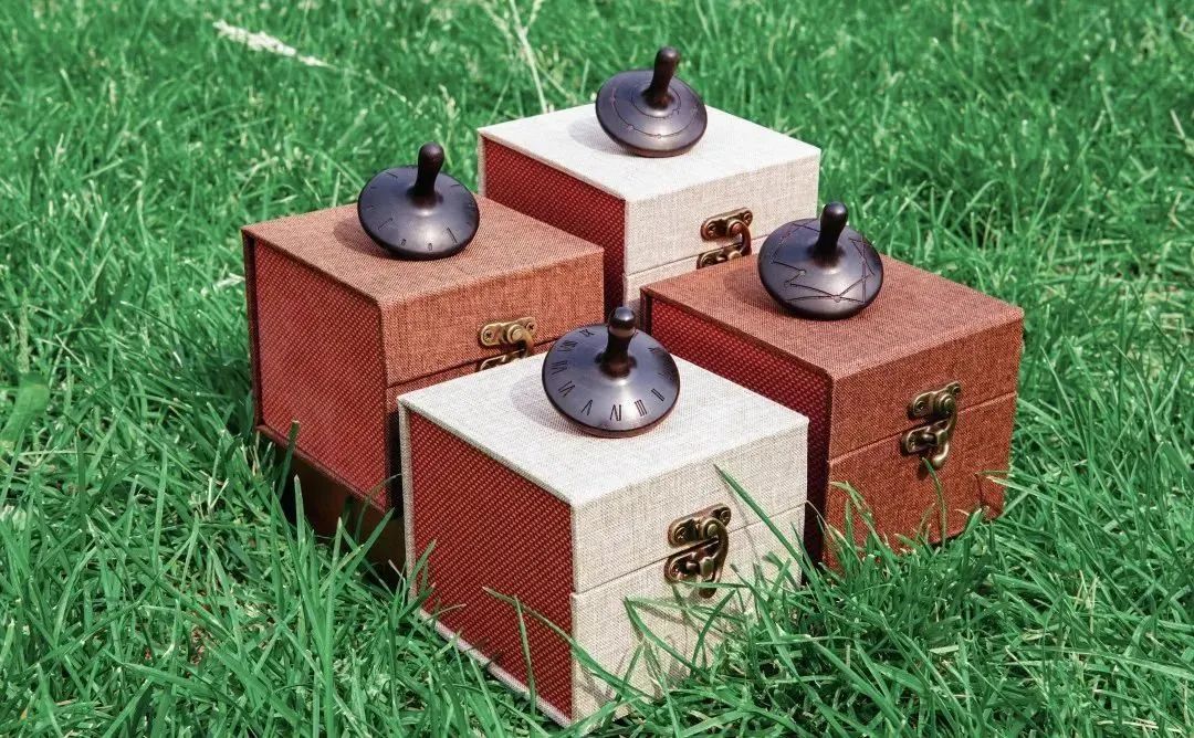 学生给学院送什么毕业礼物好,高校毕业礼物走心又暖心