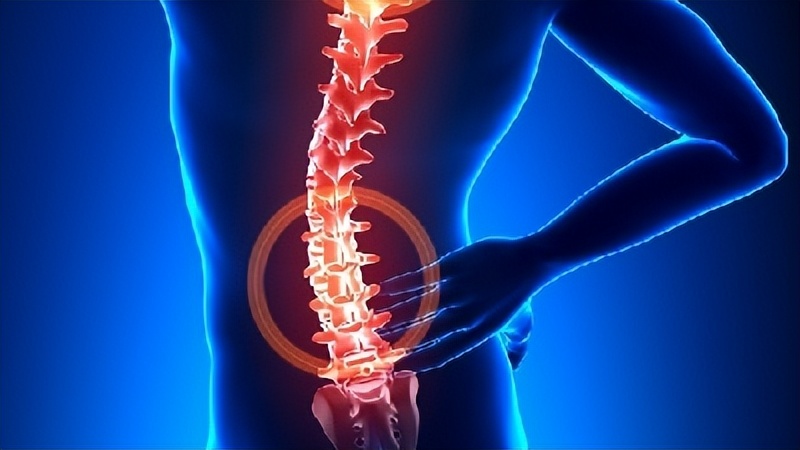 右边腰痛要警惕四种原因,做事腰痛是什么原因引起的