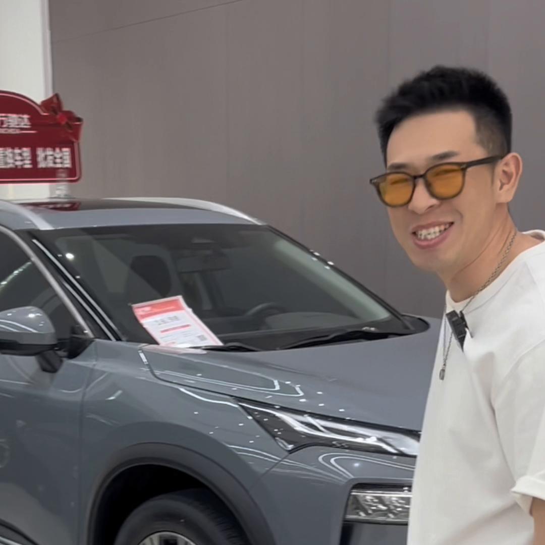 买性价比低不保值的二手车,买性价比车