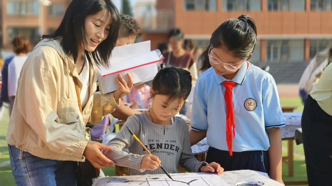 包头金龙王庙小学活动,以前包头金龙王庙小学