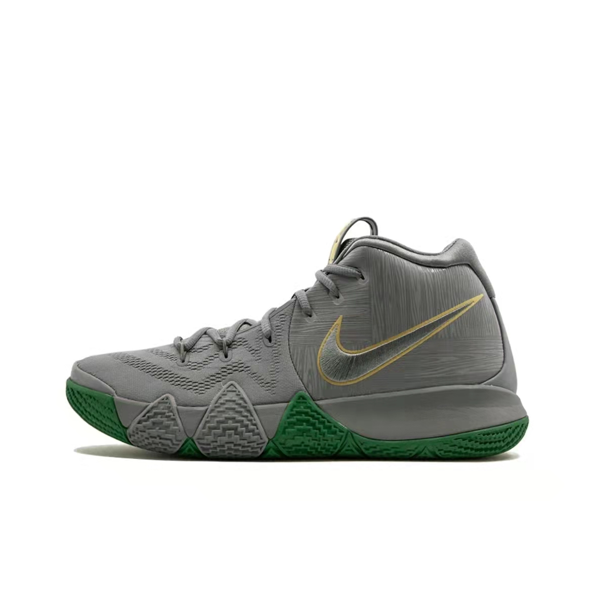 你我都属于80后一代追寻球鞋的情结