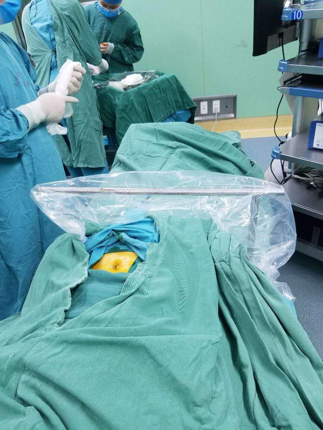 【科普】子宫内膜癌有两种类型，你了解吗？腹腔镜手术效果如何？