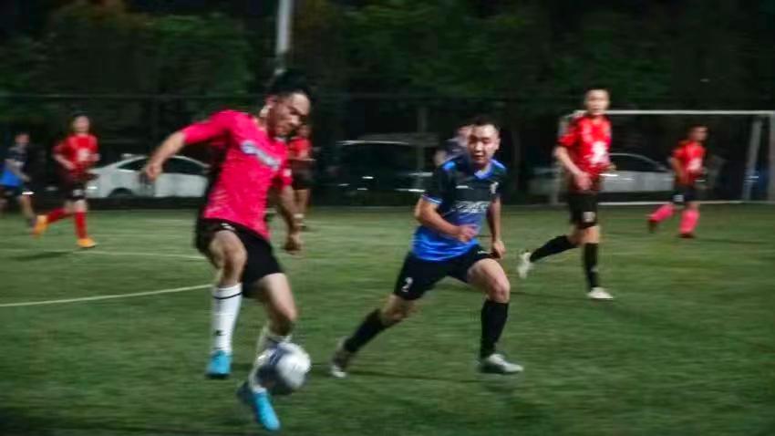 公益赛足球,公益足球赛事捐赠