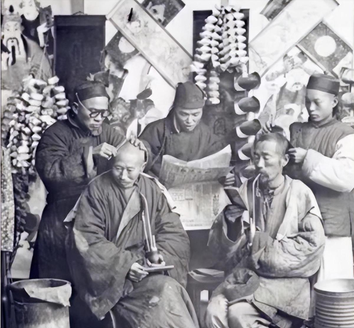 鏃ュ啗鍏借,渚靛崕鏃ュ啗鍏借