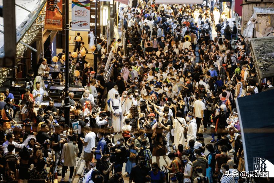 轰动全球的*踏事踩**故，彻底改变了香港