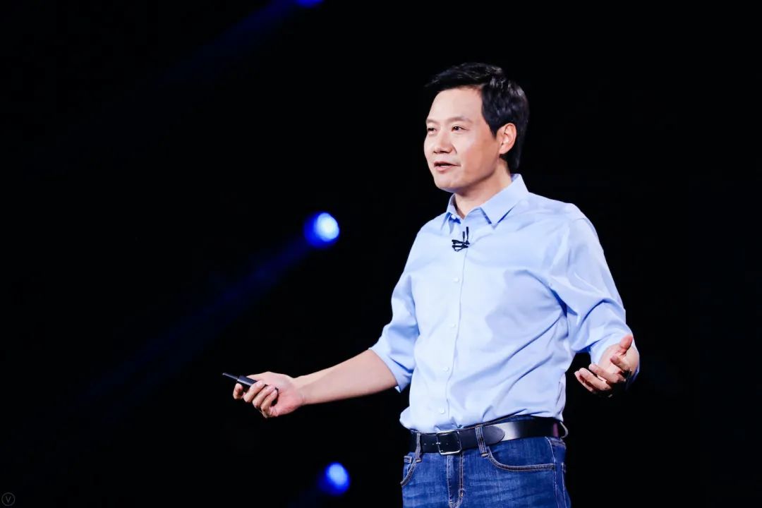 成就最大AIoT生态，做最好的手机，一年前看小米，是否有违和感？