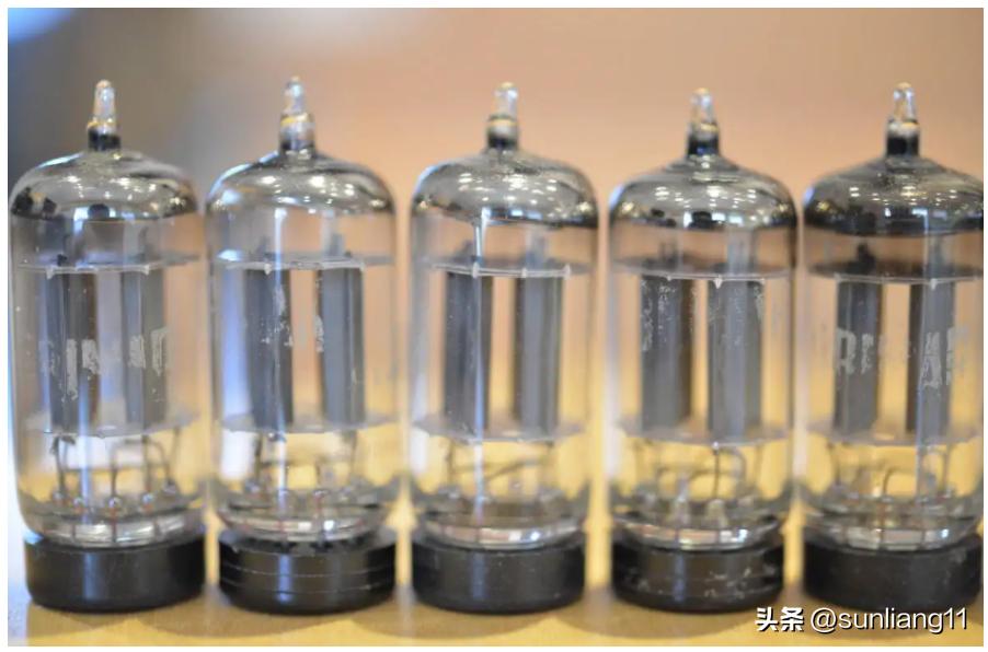 计算机发展史书籍,计算机的发展史合集