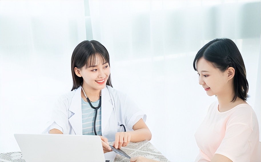 女性便后可以用普通卫生纸擦吗,女生上完厕所后该用湿巾擦拭吗