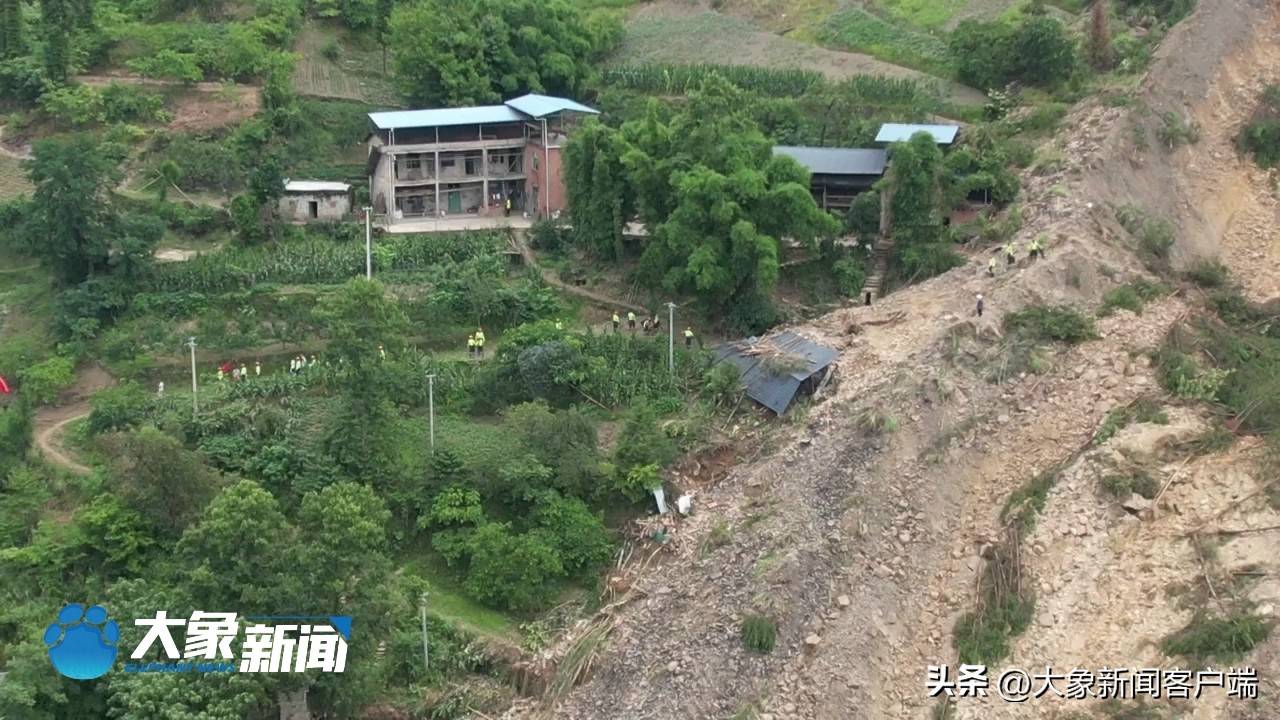 万州大暴雨爆发山洪,万州暴雨致山洪
