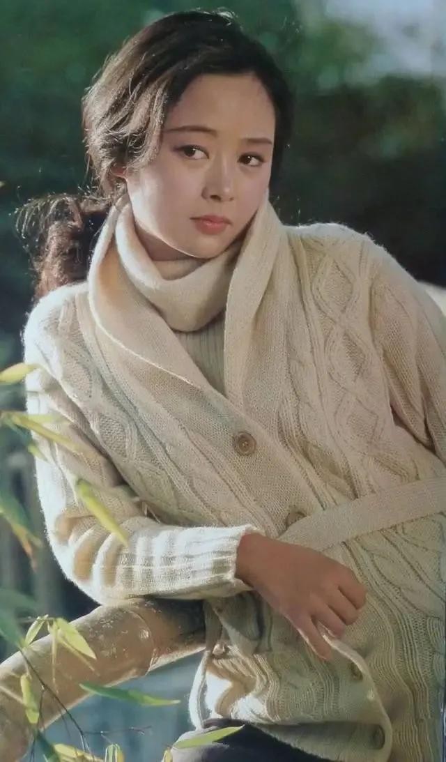 庐山恋主角张瑜现状,庐山恋张瑜现状如何