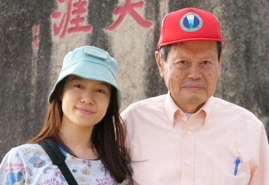 杨振宁百岁之际翁帆披露相处细节,翁帆为何要嫁差54岁的杨振宁